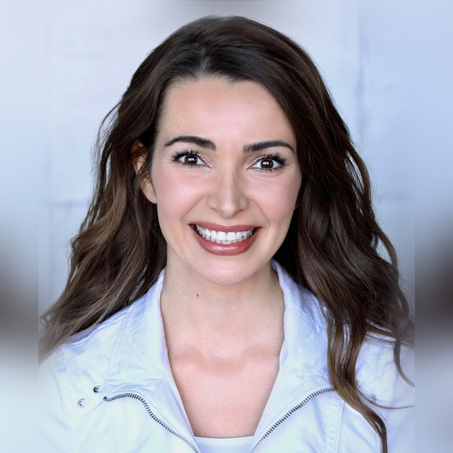 Julie Carrier